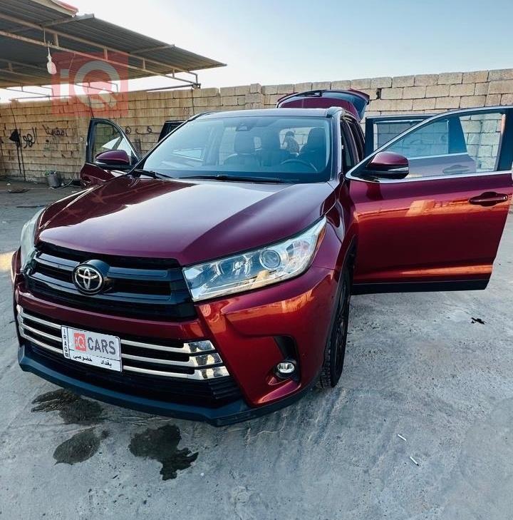 تۆیۆتا هایلاندەر